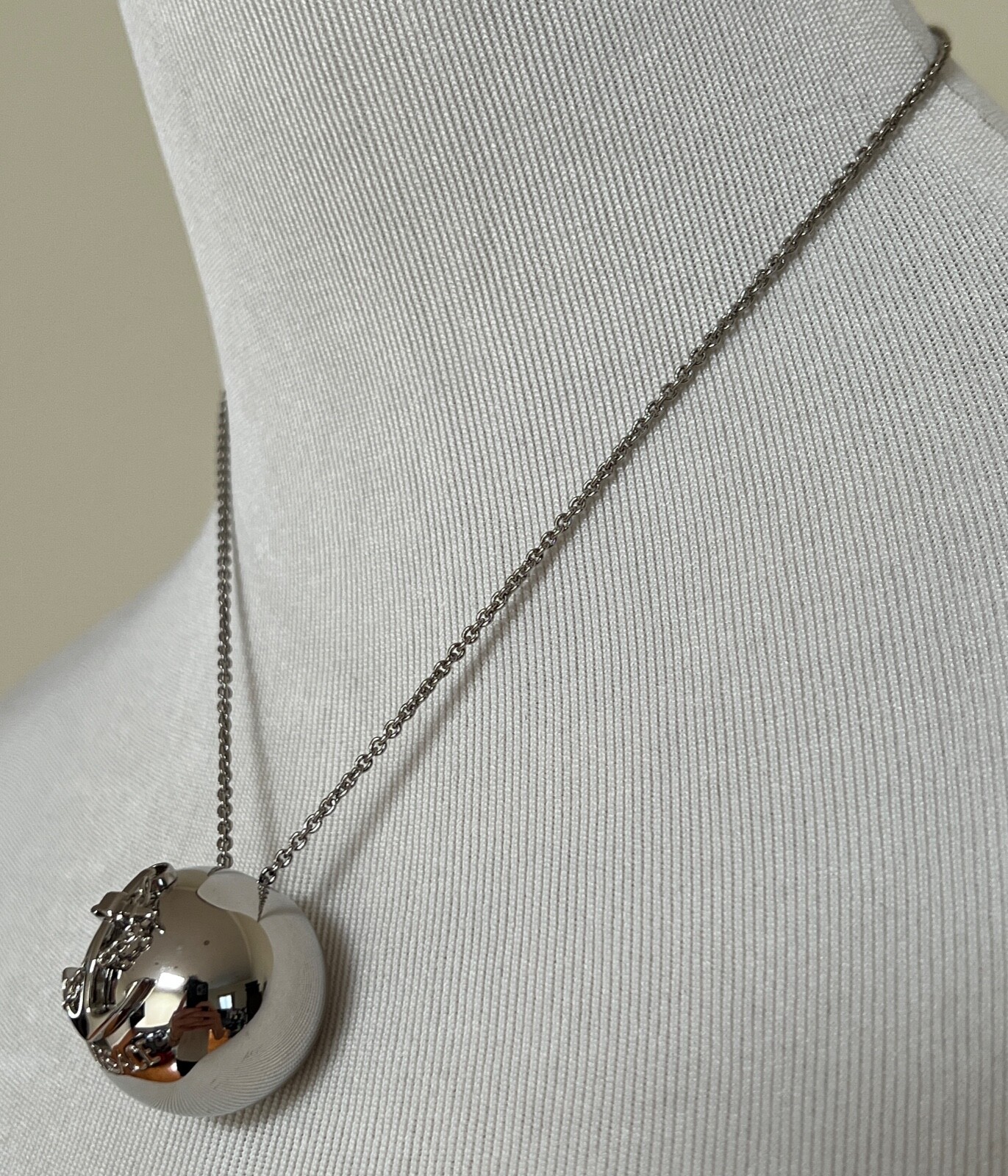 NIB Versace Nautical Anchor Logo Large Silver Sphere Round Pendant Necklace $975