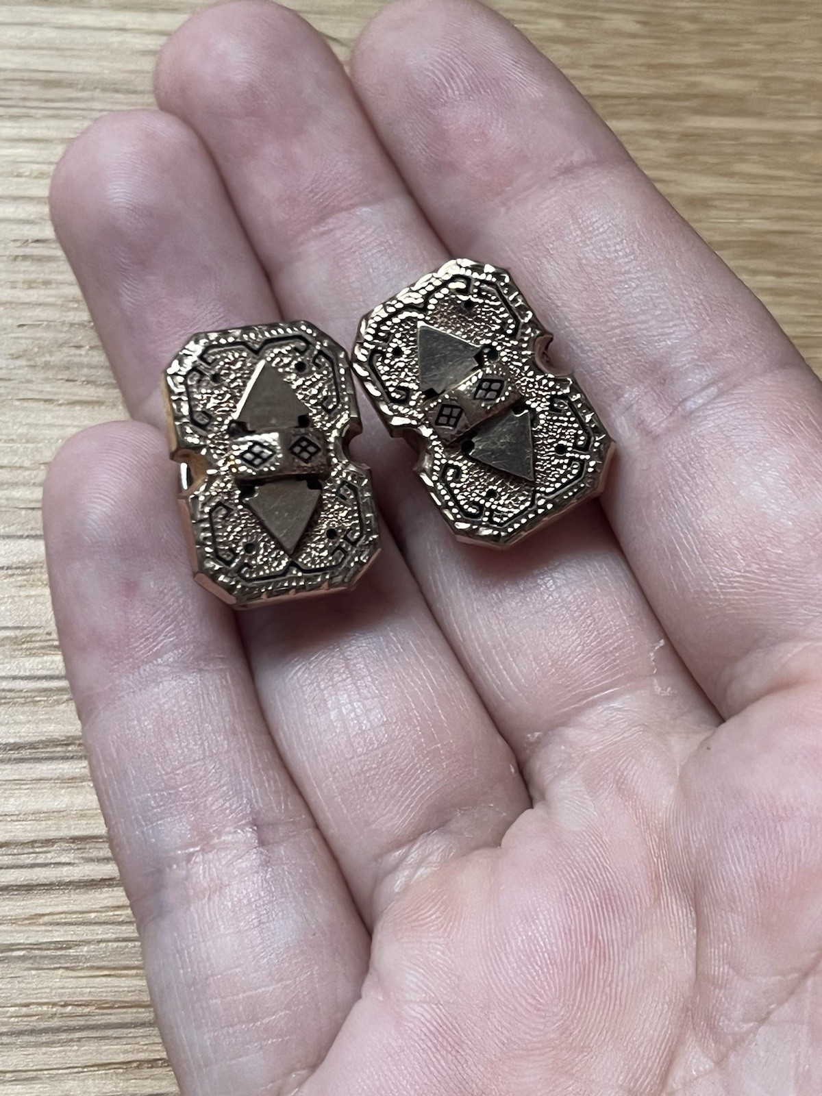 antique victorian heavy gold filled ornate cufflinks black enamel 3/4”