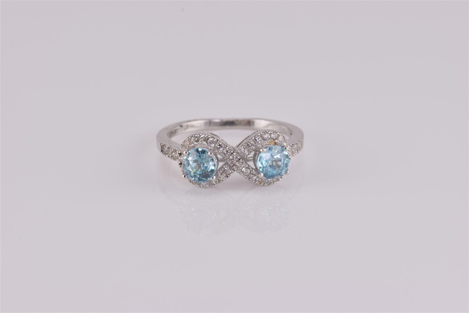 Sterling Silver Blue & White Topaz Accented Infinity Band Ring 925 Sz: 8