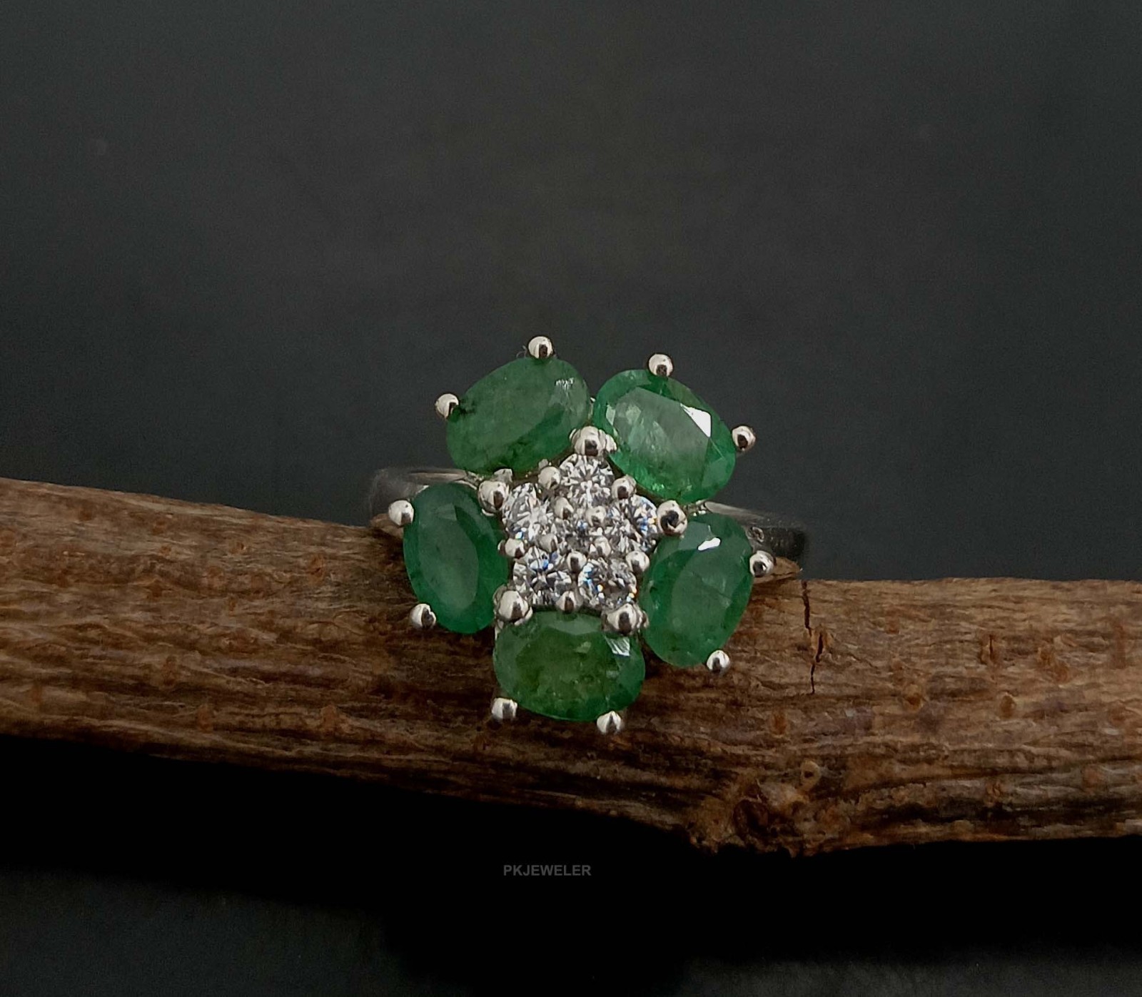 925 Sterling Silver Natural Emerald & CZ Gems Engagement Ring S US 6 NA-1066