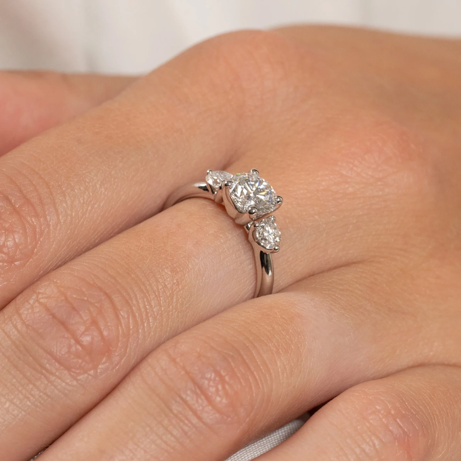2Ct Round Lab Grown Diamond Ring 18K White Gold Classic Luxury Engagement Ring