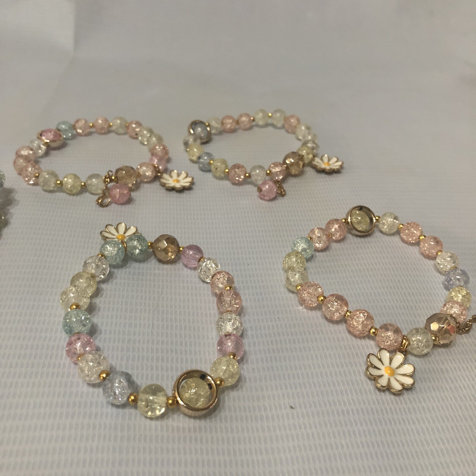 Women’s Beaded Bracelet With Charms 1-pc bracelet Only Can Be Used As Bag Charm