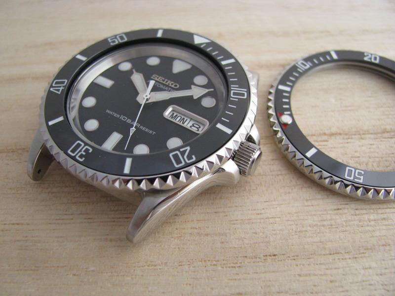 NEW BLACK SUBSTYLE BEZEL INSERT 38MM LARGE DIVERS 10BAR SKX031-033 (7S26-0040)