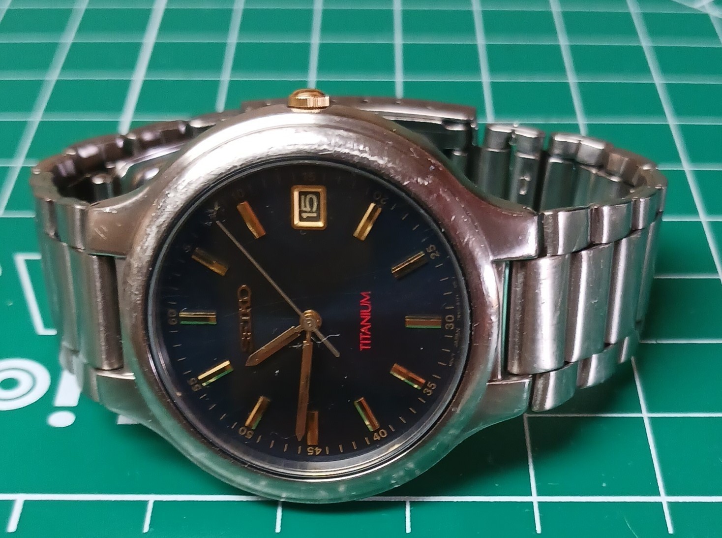 vintage Seiko Titanium quartz watch blue dial with gold hands & markers