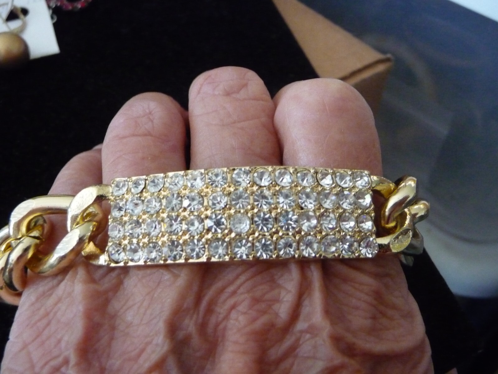 RHINESTONE I D GOLD TONE CHAIN LINK 7” L X 1/2” W BRACELET #28/15