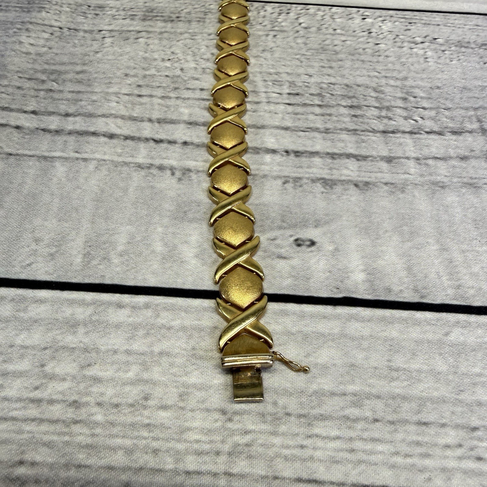 14k Yellow Gold XOXO Hugs & Kisses 7.5” Bracelet VTG 585 Stamped Maker Mark