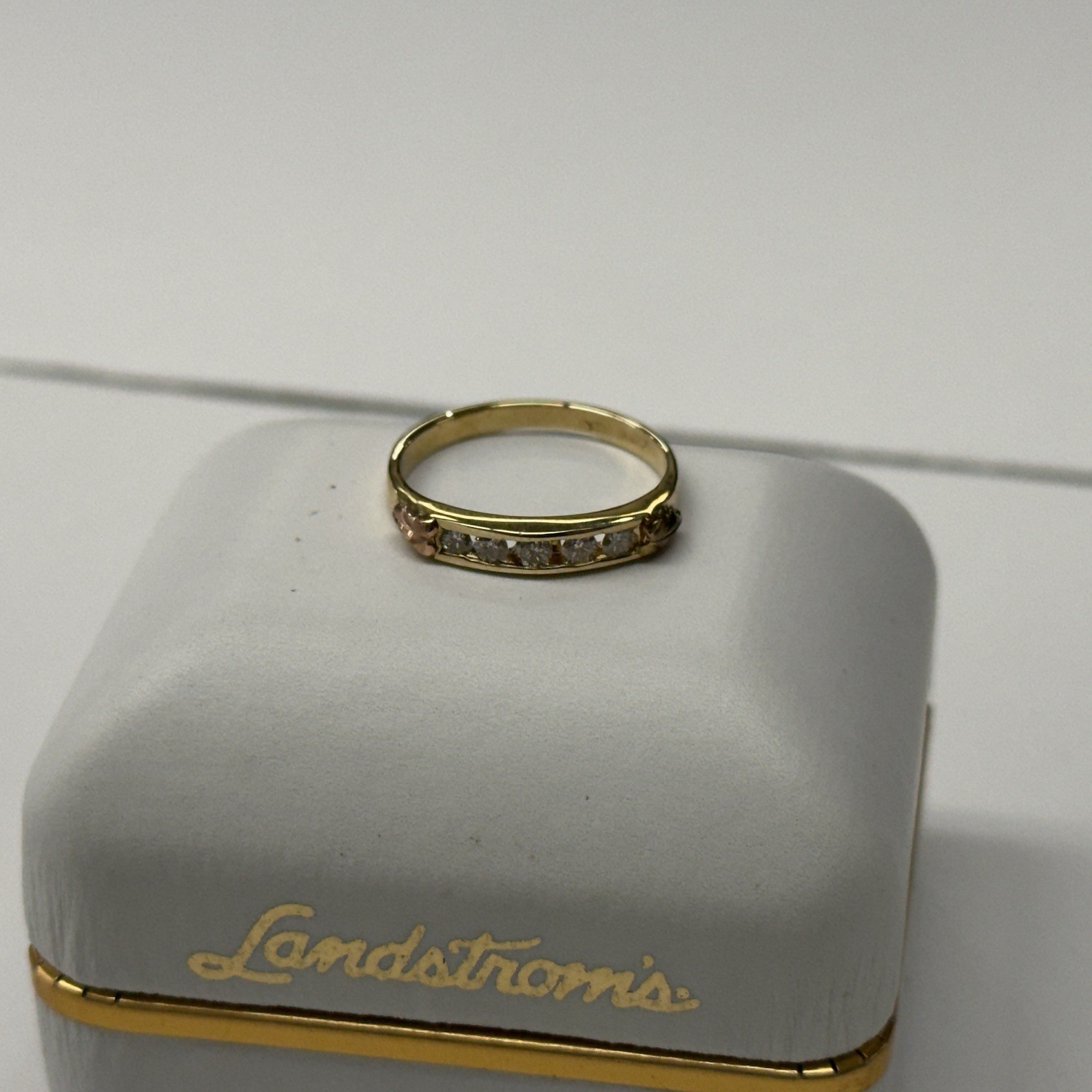 Landstrom’s Black Hills Gold 5 Natural Diamond Wedding Band .25CTW 10K Sz 7