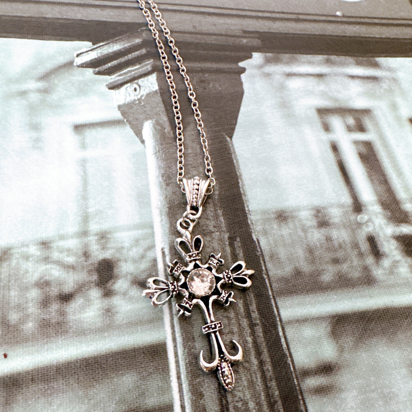 Ornate Gothic Cross Pendant Necklace