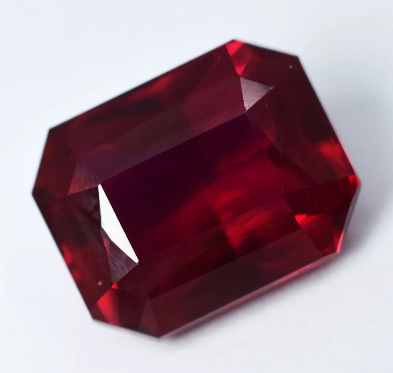 25 Ct Natural Certified BURMA Pigeon Blood Red Ruby Emerald Cut Loose Gemstone
