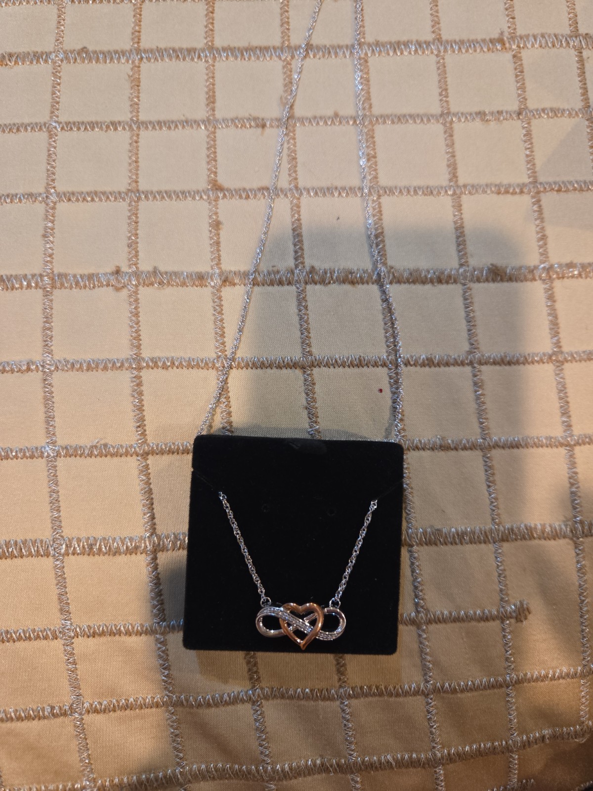 Jared Diamond Infinity Heart Necklace 1/20 CT TW 10K Rose Gold 18”