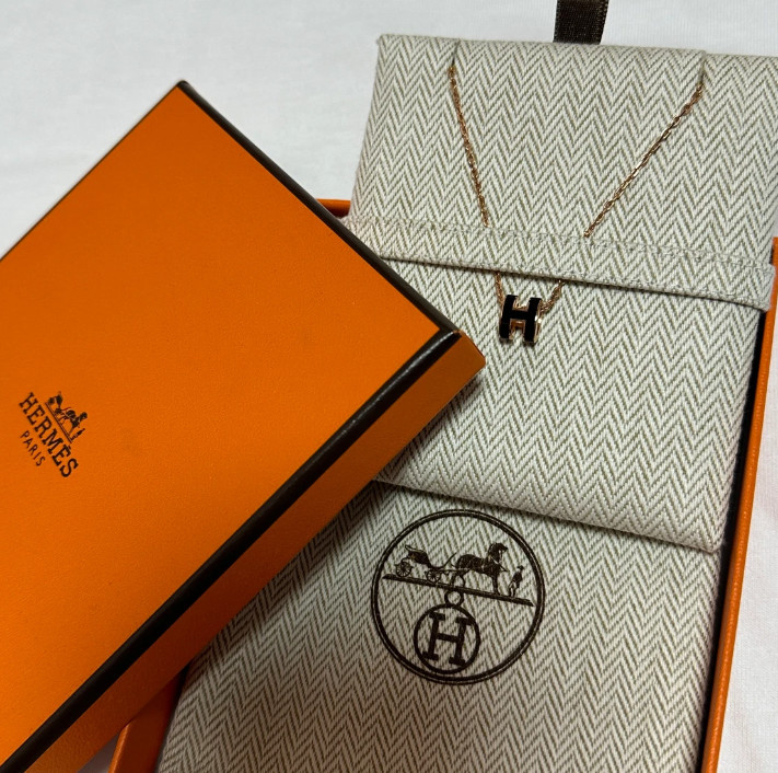 Hermes Mini Pop H Pendant Rose Gold & Noir H147992FO03