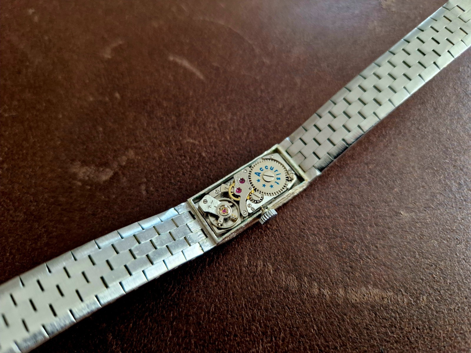 ACCURIST Swiss Mechanical Watch Vintage Silver Bracelet + ORIGINAL BOX