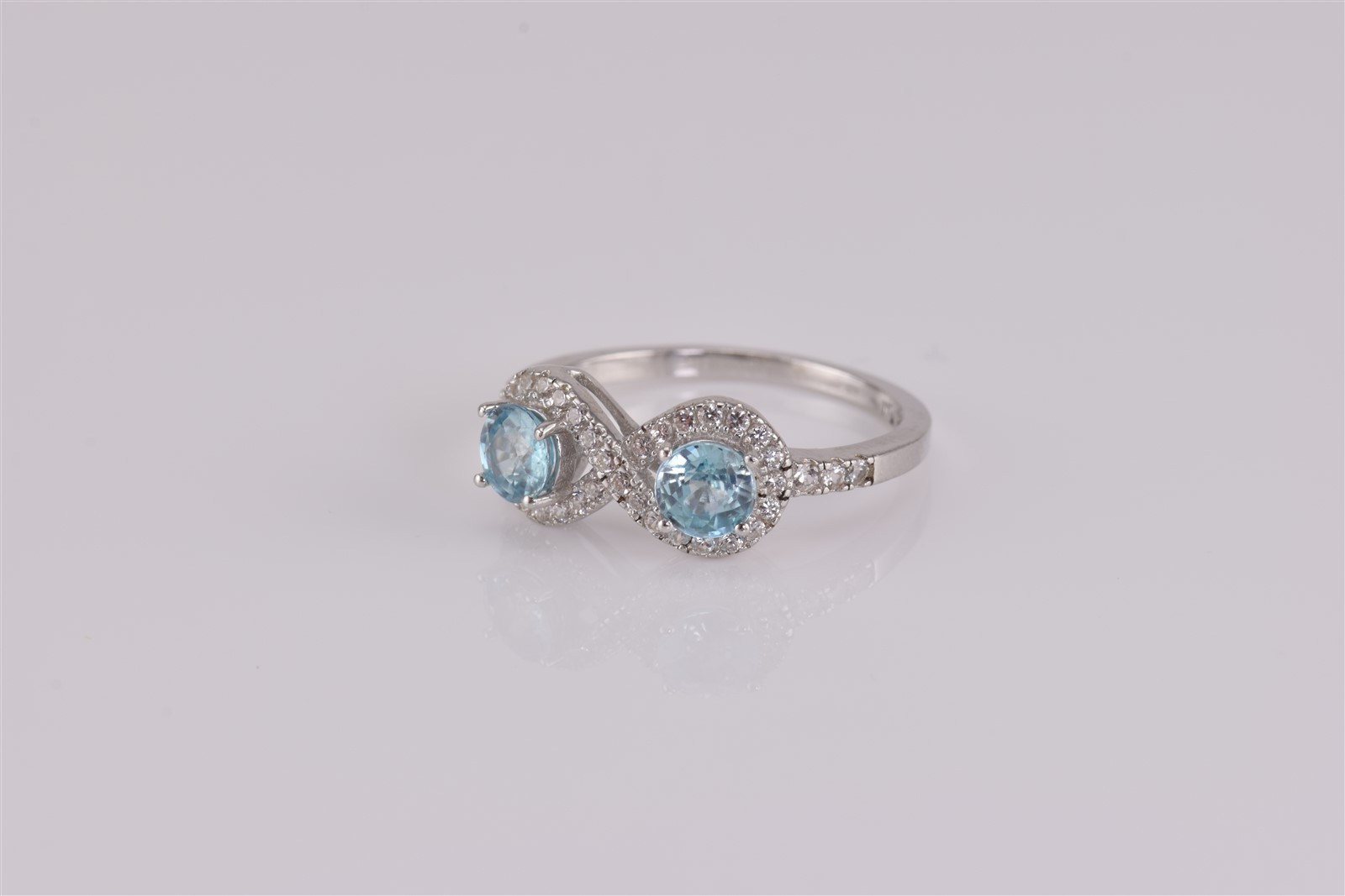 Sterling Silver Blue & White Topaz Accented Infinity Band Ring 925 Sz: 8
