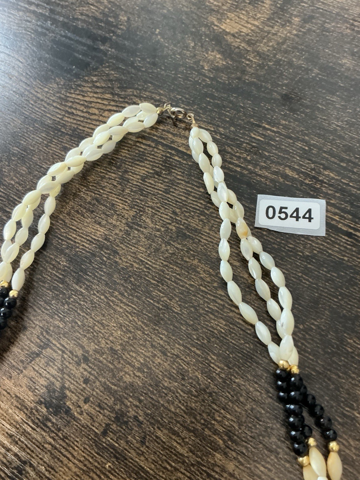 White Black Pink & Gold Beaded Strand Necklace Oval Beads Lobster Clasp 0544