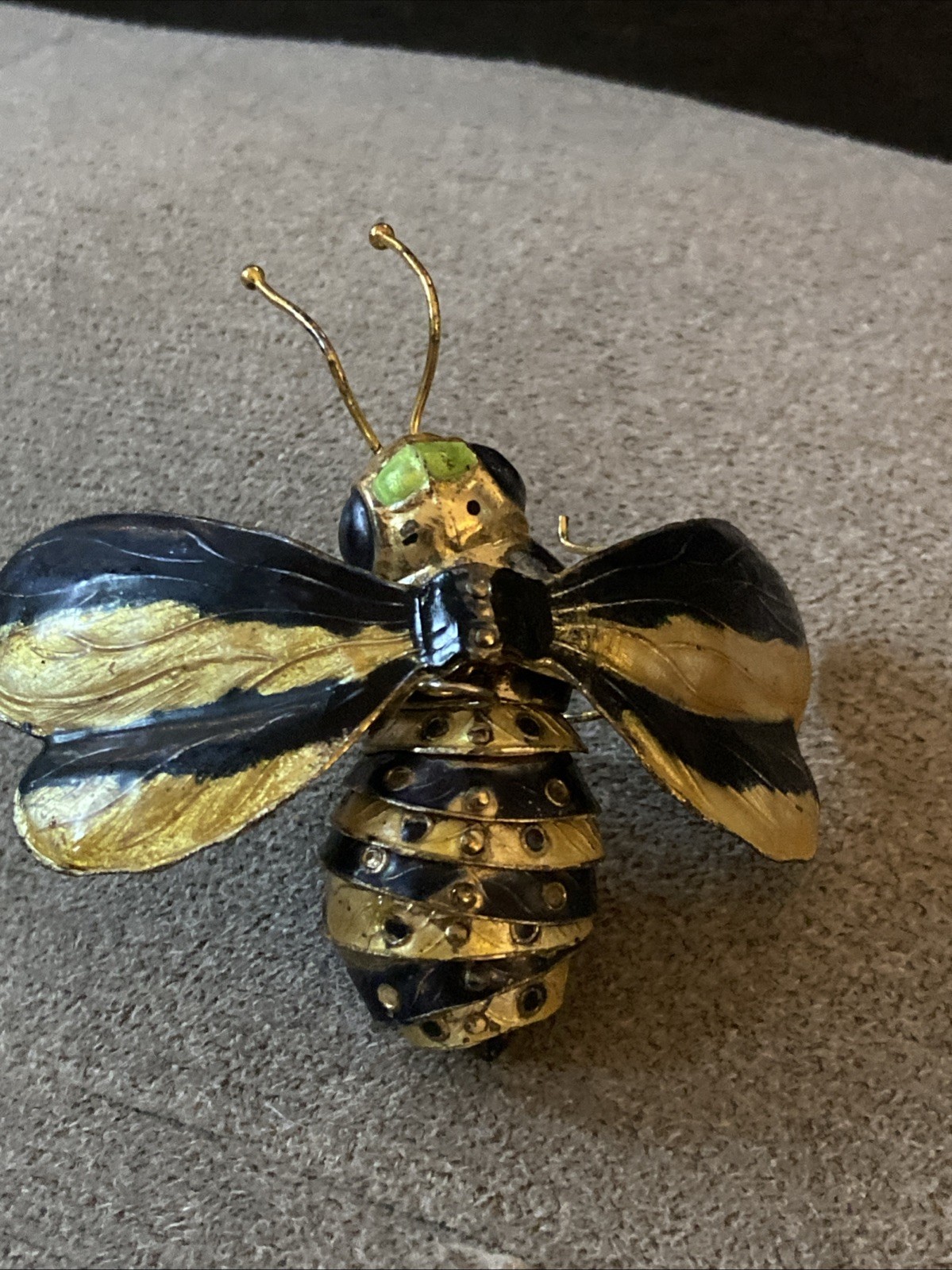 ARTICULATED ENAMEL BUMBLE BEE FIGURE SCULPTURE Ornament