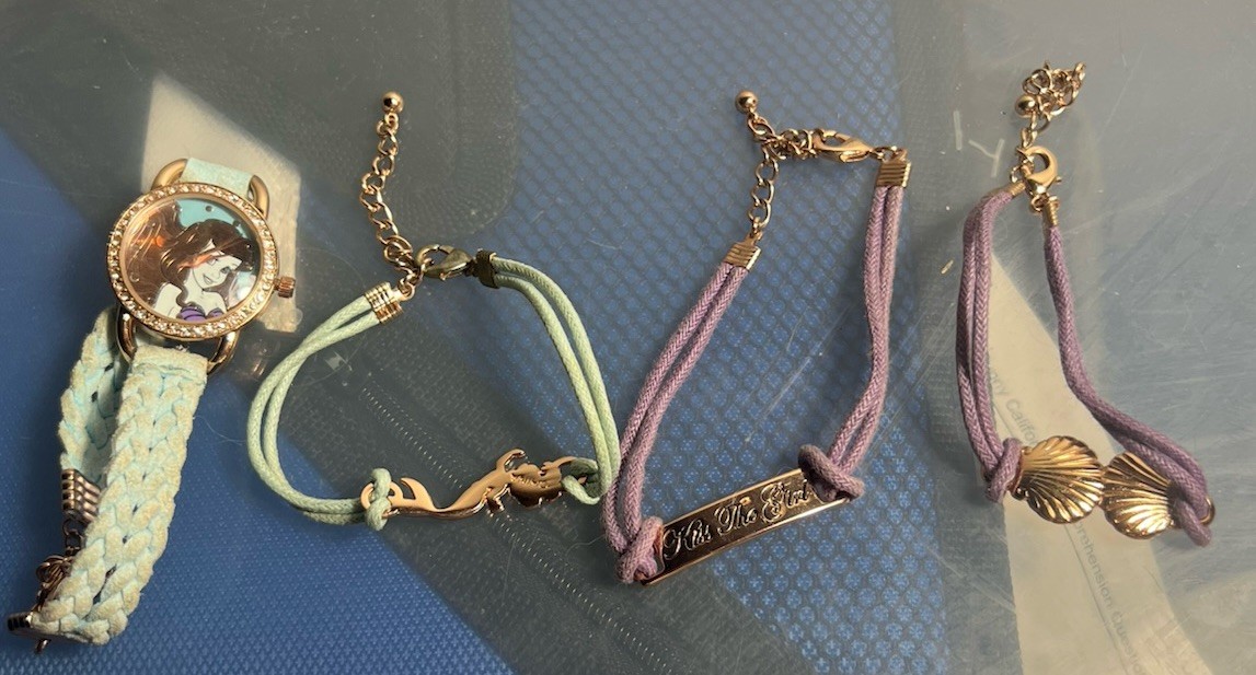 Unisex Kids Fashion Jewelry Mixed Lot Bracelets Charms & Wristwatch
