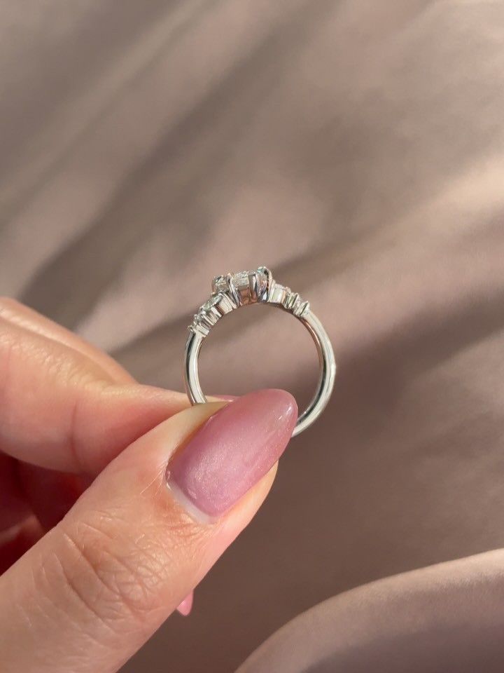 Luxury Marquise Lab Grown Diamond Bridal Ring 14K white Gold 4.50 Ct E/VS1