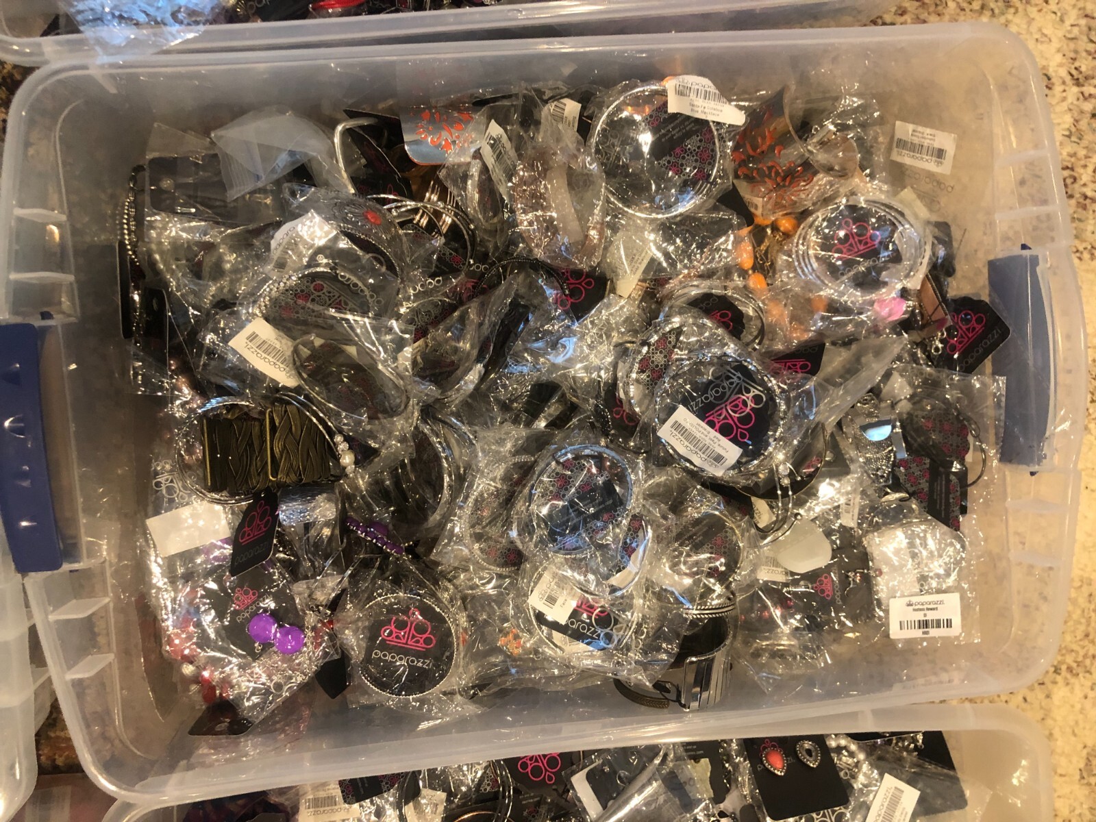 Paparazzi Jewelry – Lot of 100 – $90 (SEE DETAILS BELOW)