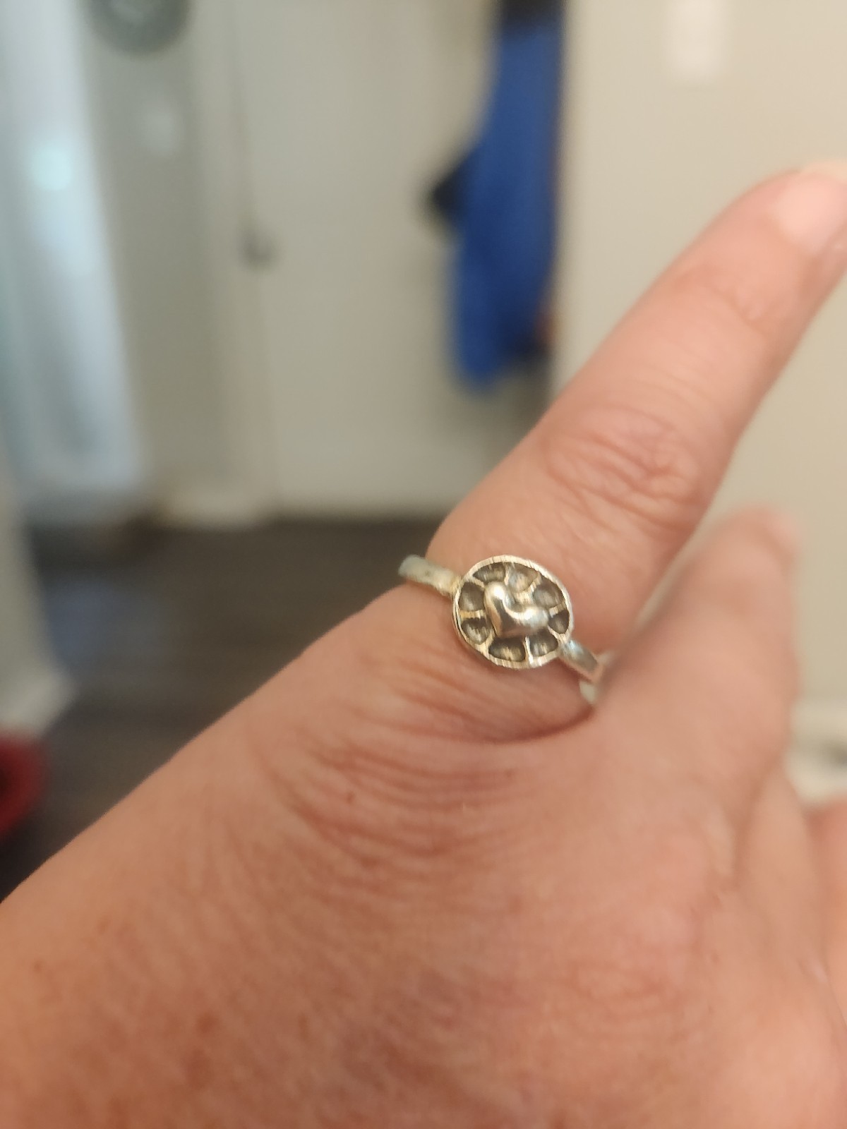 Silver Tone Tree of Life Round Band Ring Metal No Stone 2 mm Band Width Size 7