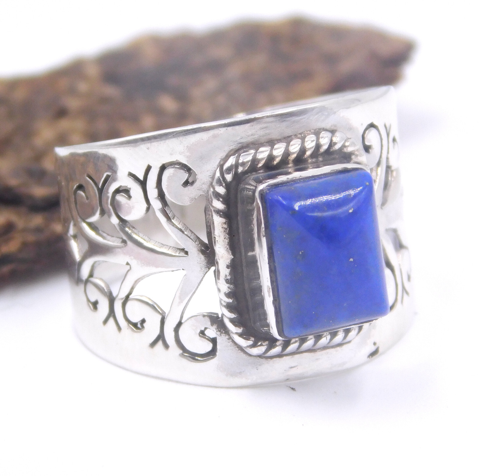 4.40 Gm 925 Sterling Silver Natural Lapis lazuli Cab Gemstone Jali Ring Size 7″