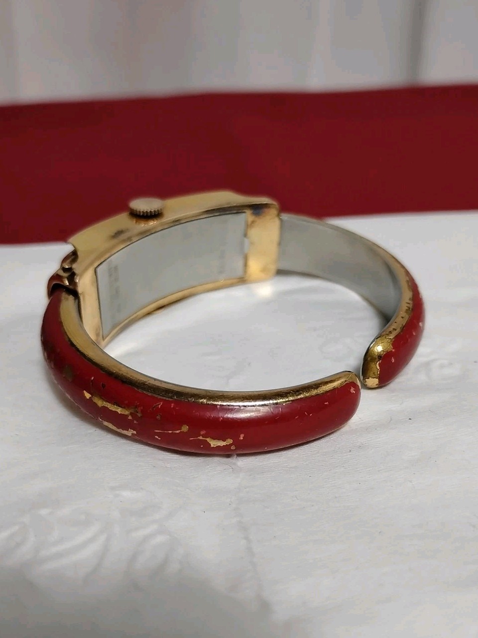 VINTAGE , RARE WYLER SWISS INCAFLEX PEEK-A-BOO BANGLE WATCH Runs