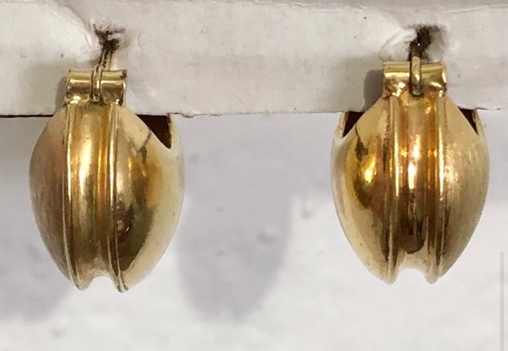 Elo7 Gold Electroplated Over Silver Chunk Half Moon Huggie Hoops Earrings