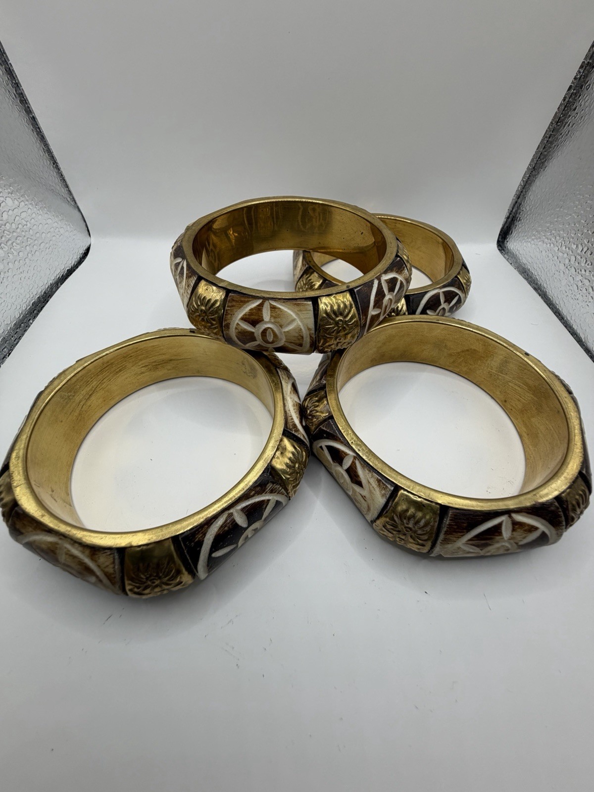 4pcs Buffalo Horn & Bone Inlay Brass Bangle Bracelet Handmade Ethnic Jewelry