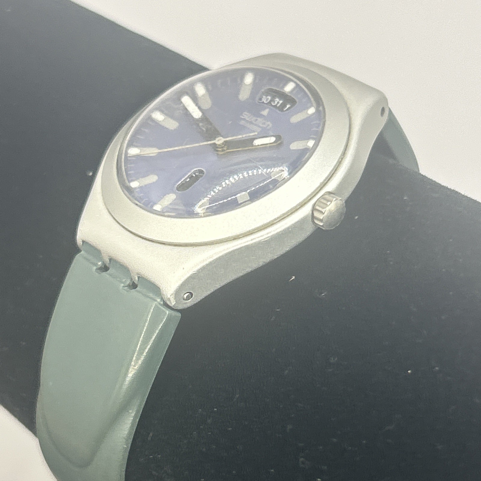 Vintage Swatch Irony Big Extrados Blue Dial Aluminum Watch YGS7011 AG2000 Swis