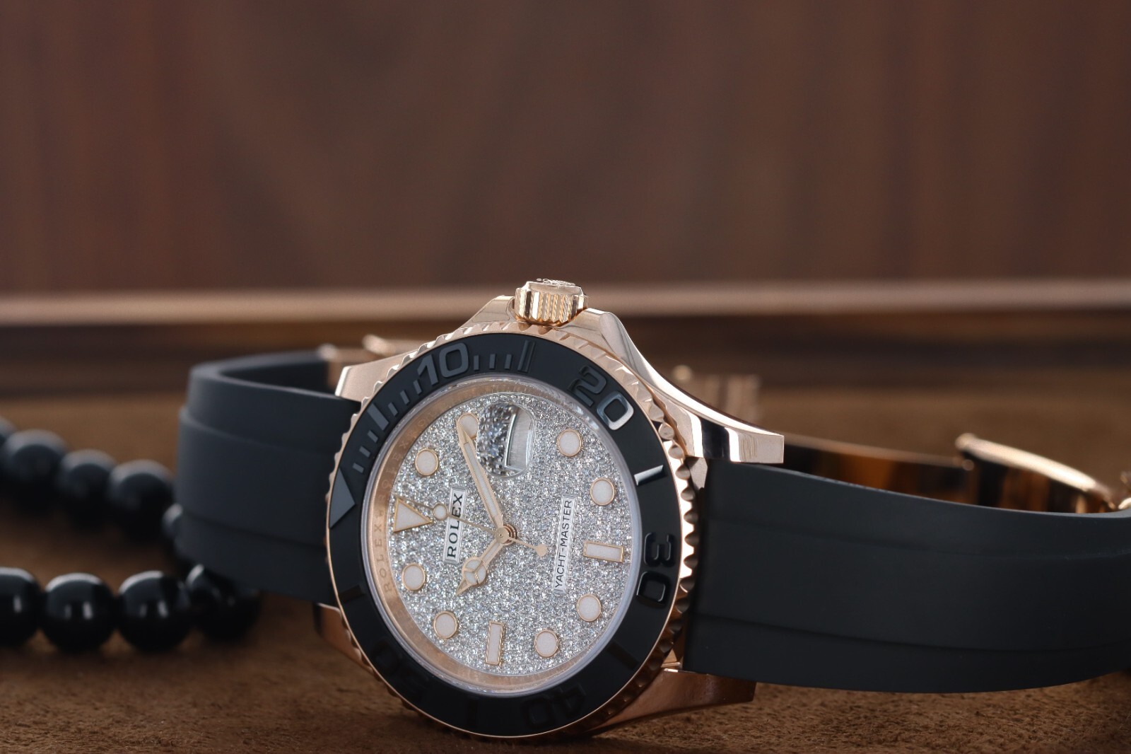 Rolex Yacht-Master 37mm, Pave Diamond Dial – 18kt Everose Gold Oysterflex 268655