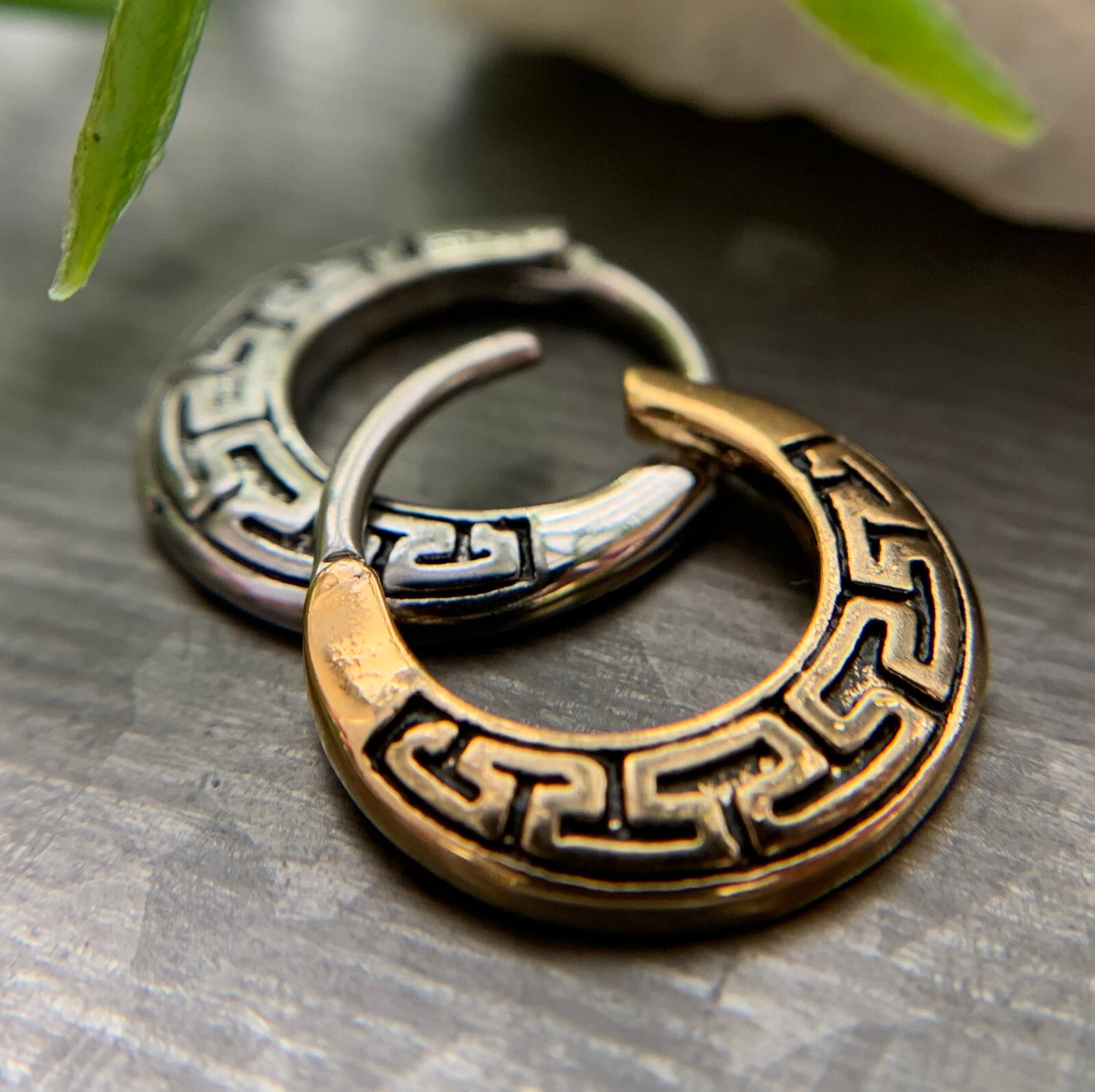 Maze Tribal Fan Round Surgical Steel Septum Clicker Pierced Nose Ring 16g