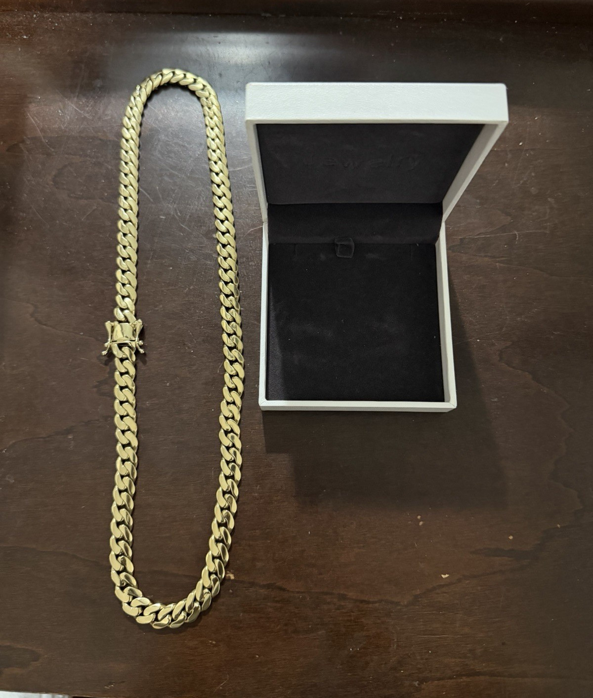 Men’s 14K Gold plated Cuban Link Chain Bracelet with fancy Clasp Closure, Signed