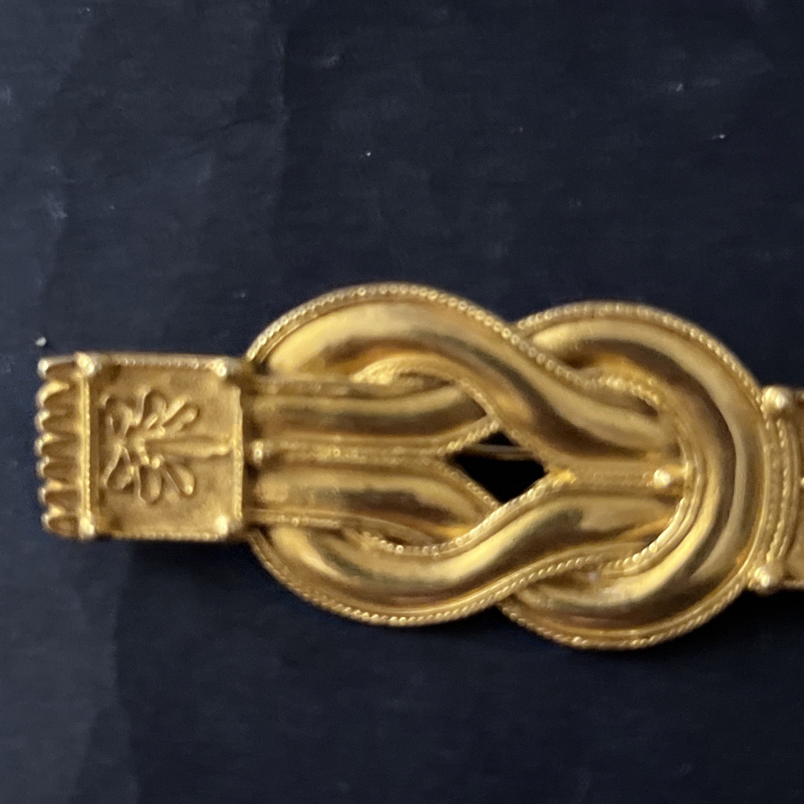 MMA Metropolitan Museum Art 1994 Greek Diadem Hercules Knot Goldtone Brooch Pin