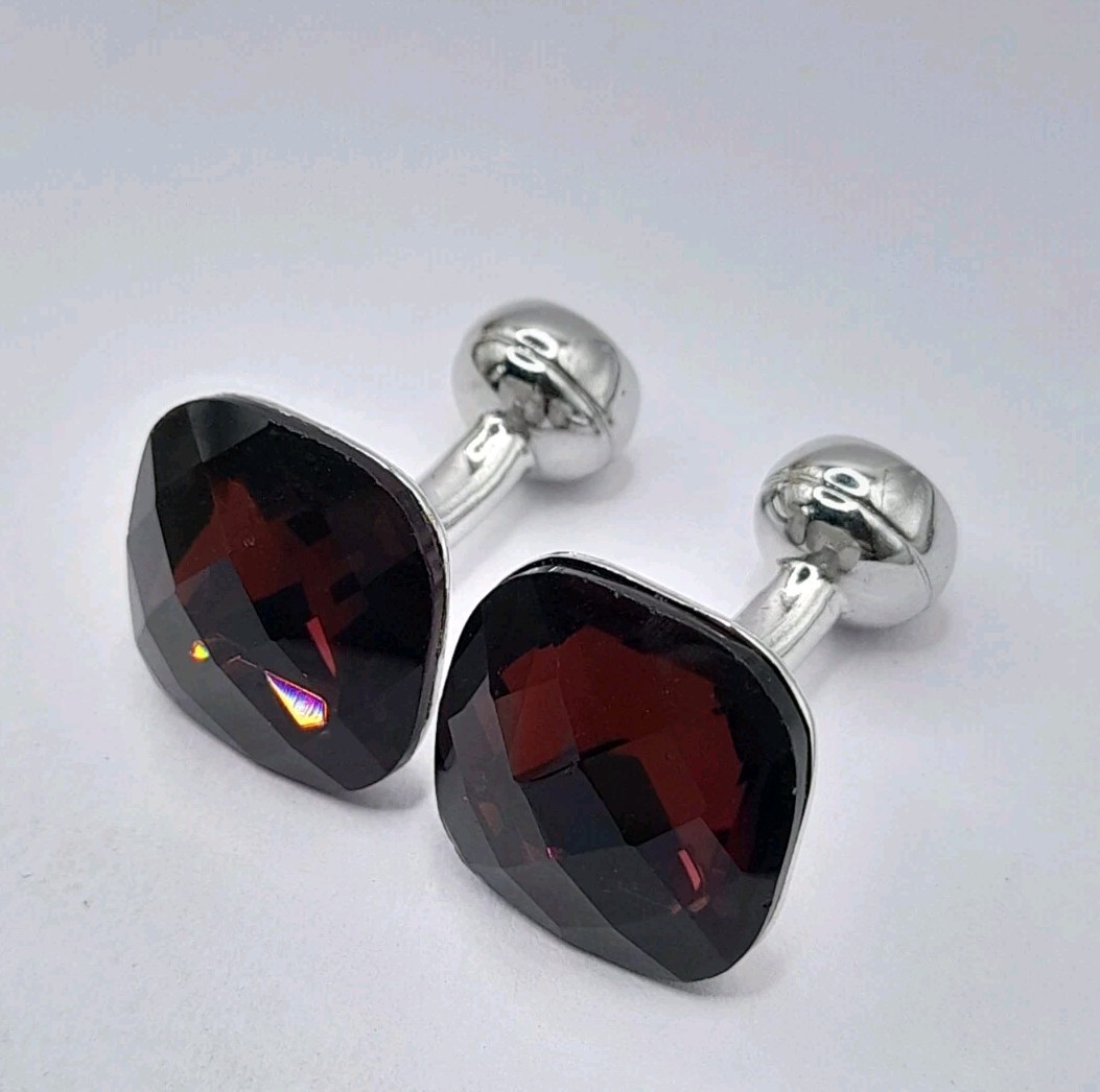 Pair Of Modern Design Gents Cufflinks – Mens Jewelled Striking