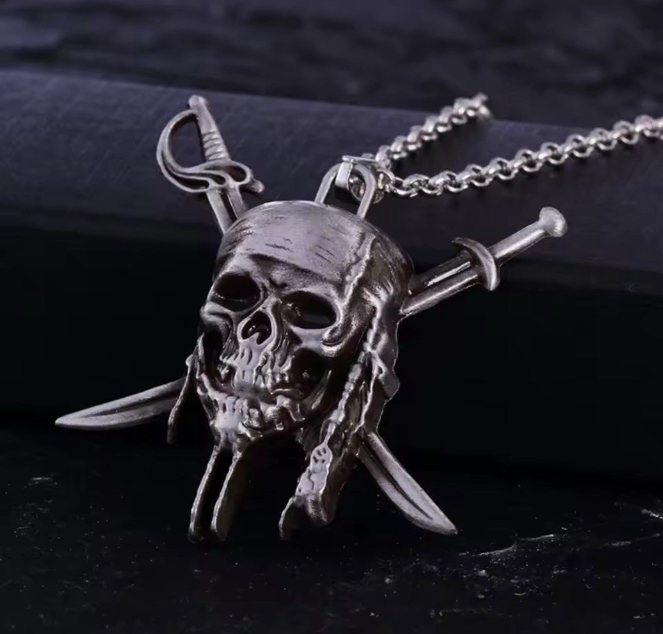 Gothic Skull Pendant Necklace Punk Skeleton Chain Vintage Hip Hop Jewelry