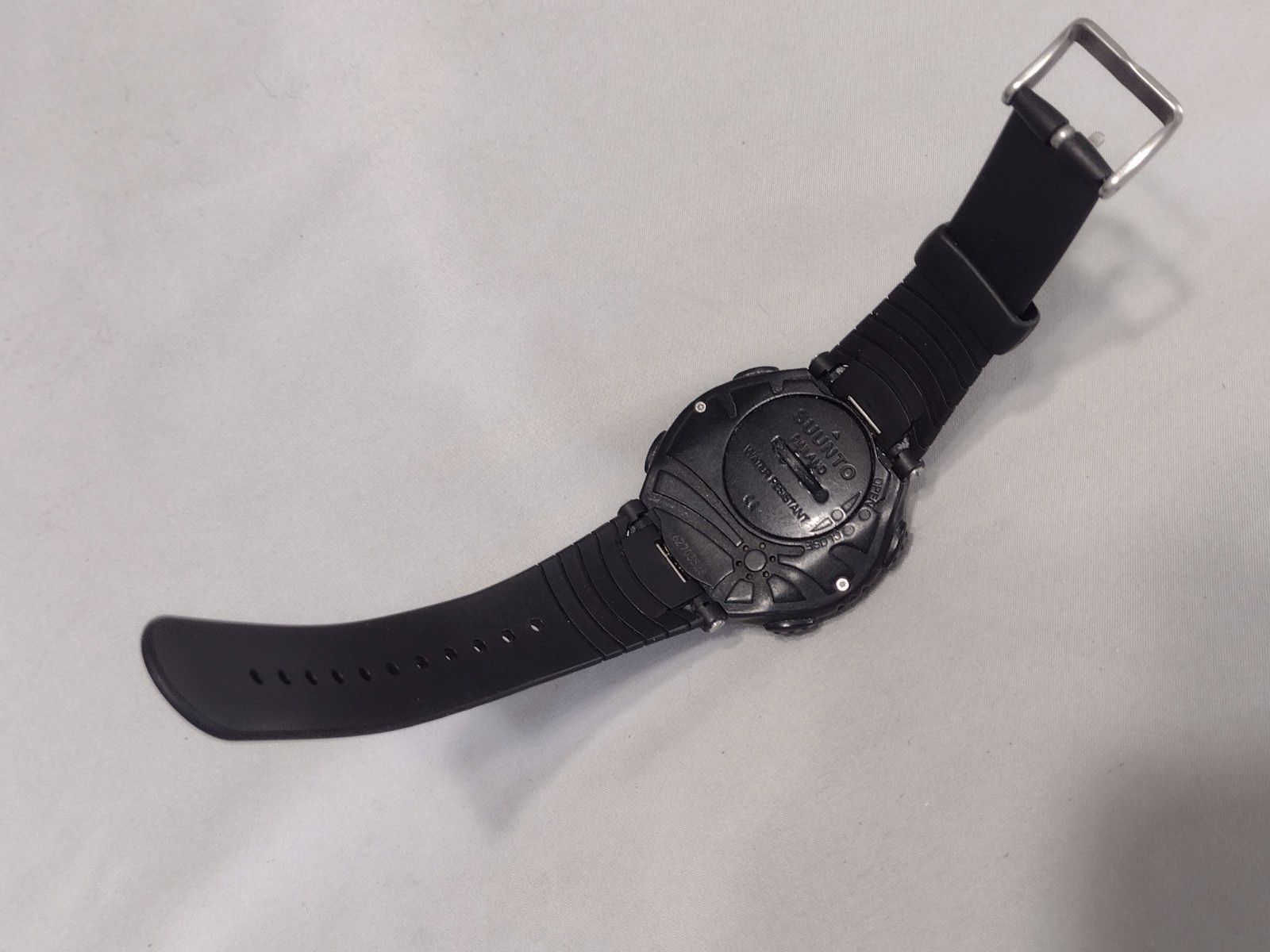 Men’s SUUNTO Digital Outdoor Sport Watch w/ New Battery – Works Great! 2430f