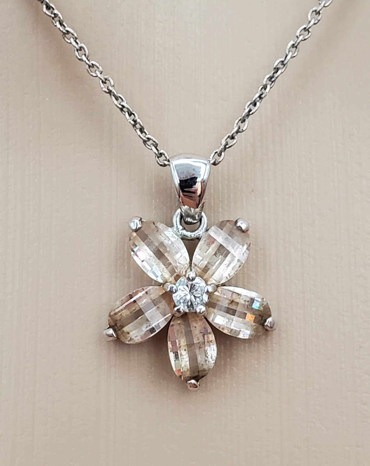 VTG 925 Champagne Flower 16in Necklace Sterling Silver 2.82gtw Open Back Estate