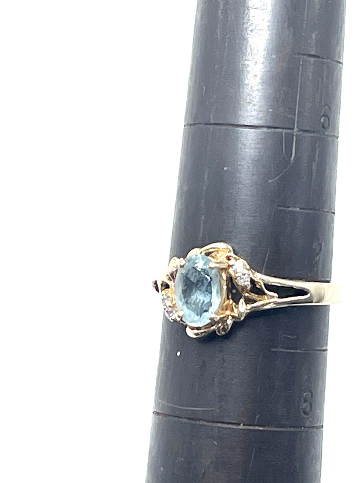 Women’s 14K Yellow Gold Split Shank Blue Topaz Ring Size 7.25, 2.4 Grams