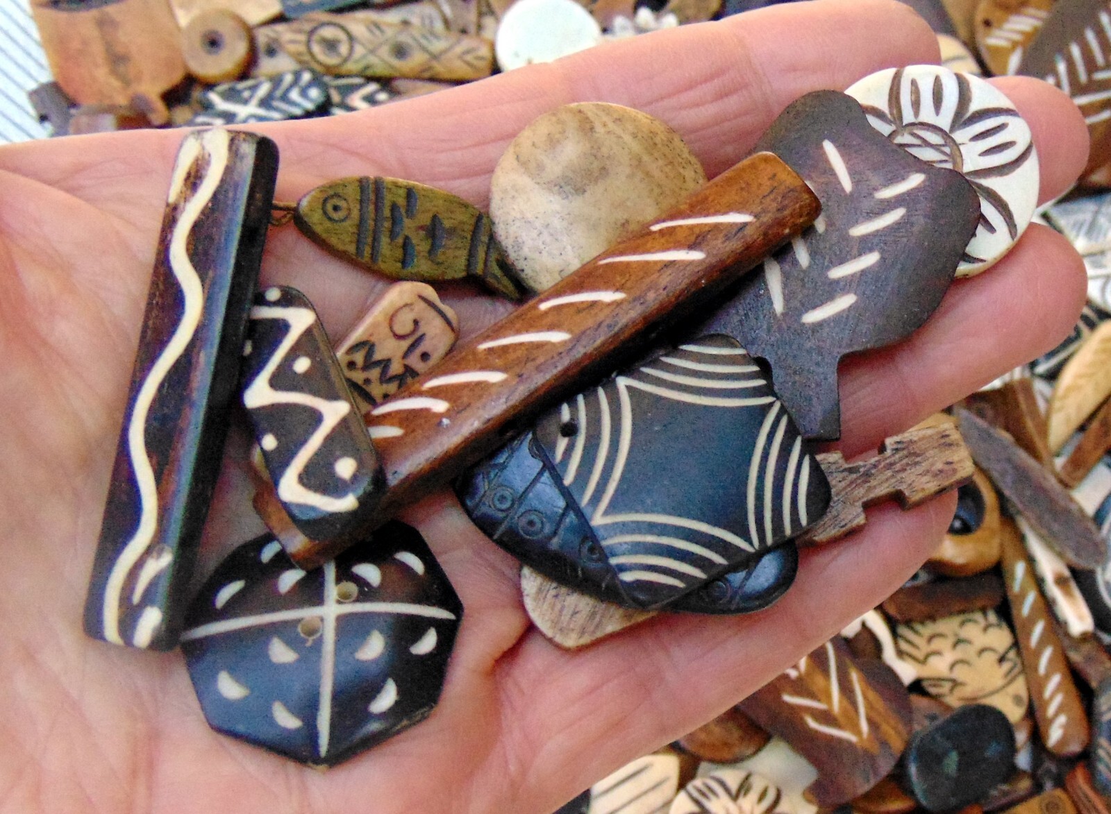 BONE BEAD MIX 1/2 pound (8 oz) ASSORTMENT of Shapes/Size/Colors/Design/Texture