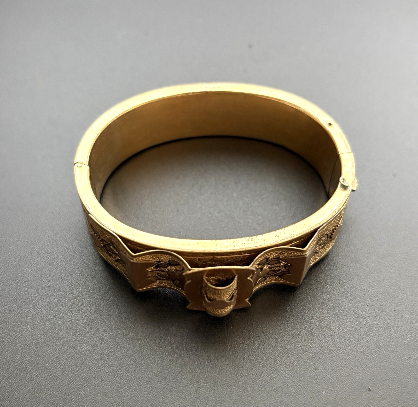 Antique Gold Filled Vic Etruscan Taille D’Epargne Black Enamel Bangle