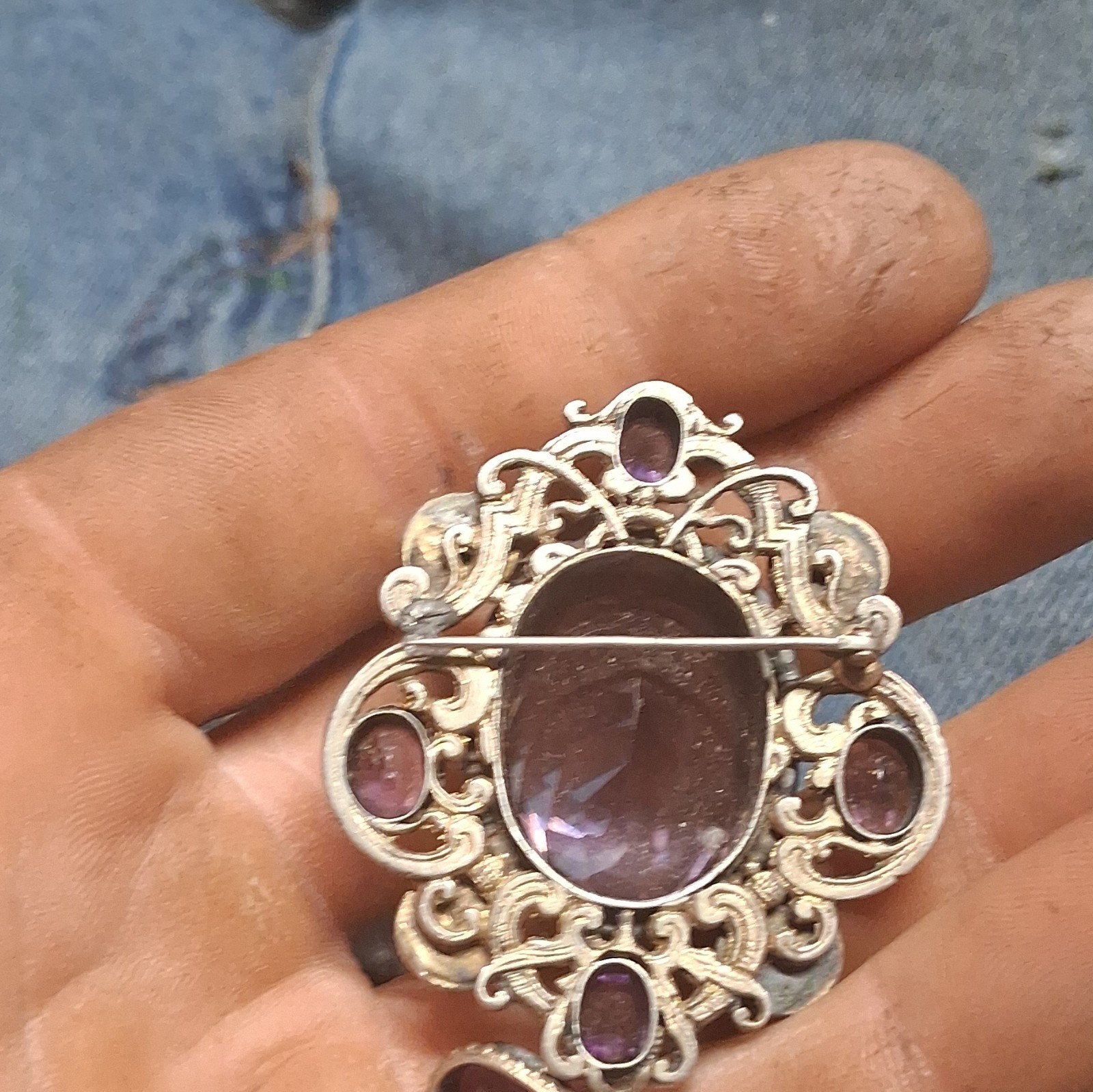Silver Tone Metal Oval Amethyst & Pearl Bezel Brooch Pin with Dangle Drop