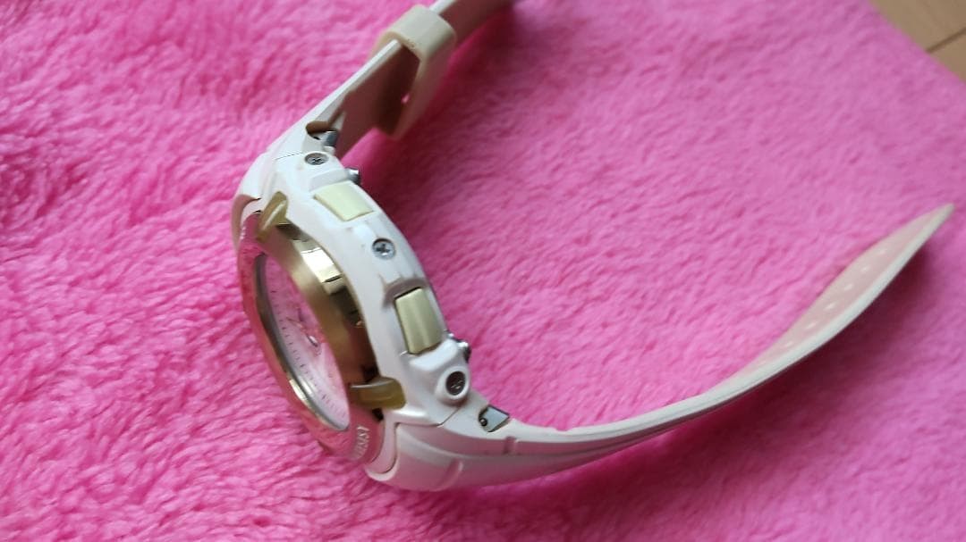 BABY-G ladies wristwatch limited model angel and devil white some scratches
