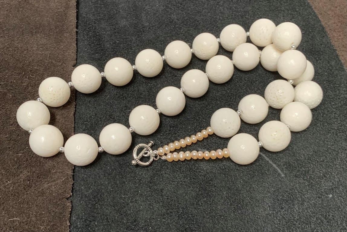 Gorgeous natural white sea coral necklace 23″/ /(y120a1-w5.5)