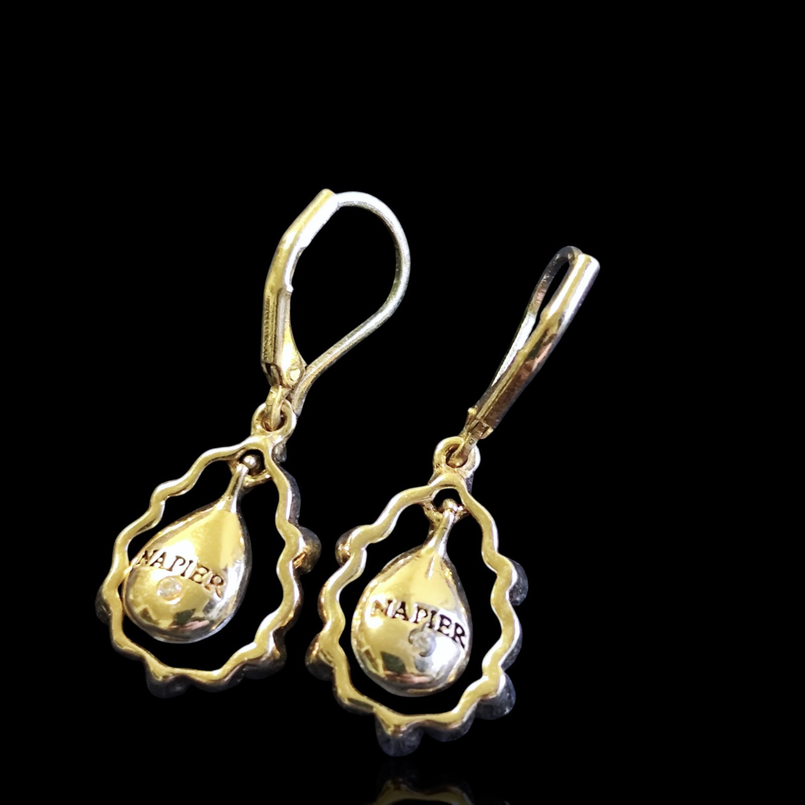 Napier Lavander Confetti Lucite Gold Tone Lever Back Dangle Drop Earrings