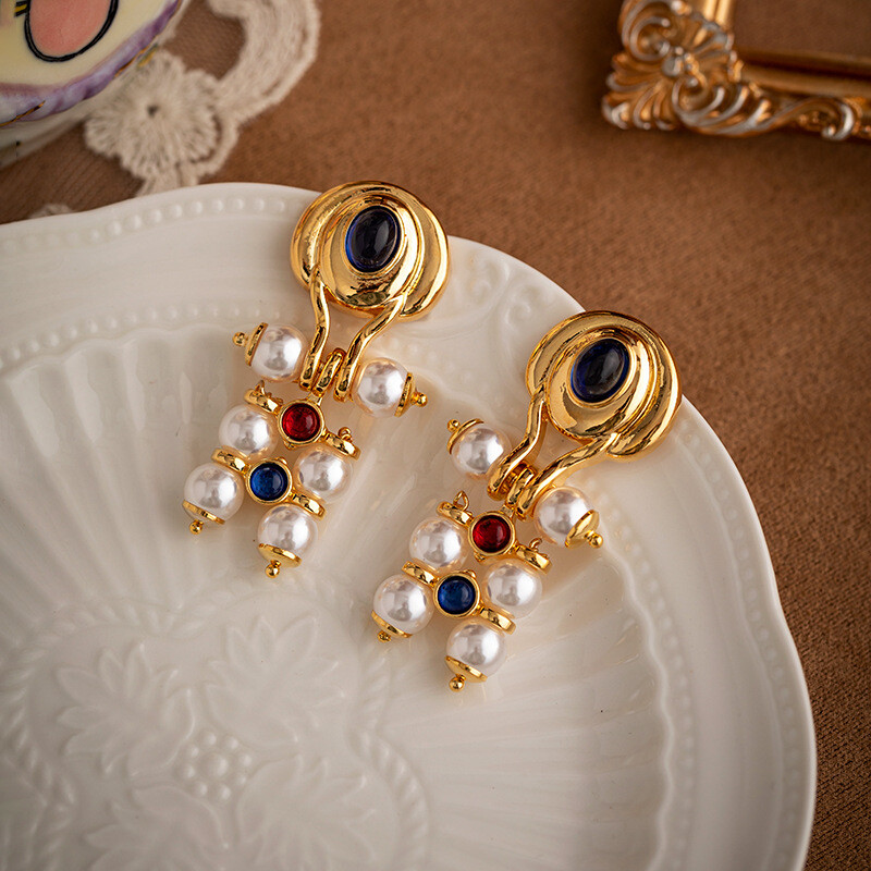 Pearl Earrings Women’s Medieval Vintage Temperament Long Court Style Earrings