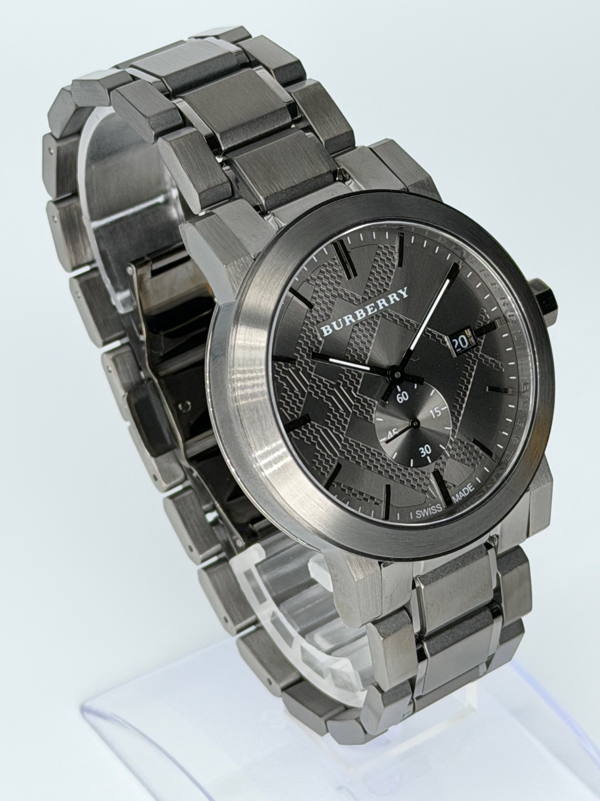 BURBERRY The City BU9902 Stainless Steel Gunmetal Dial 42 mm Wristwatch