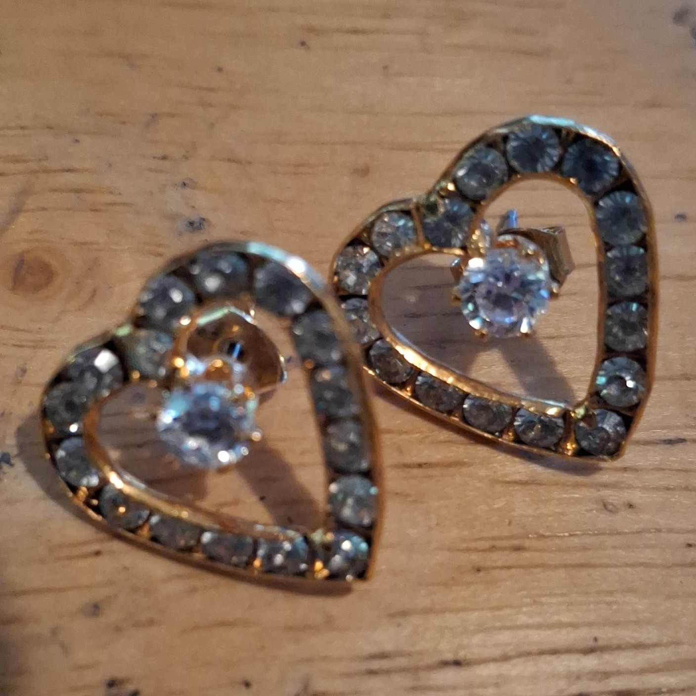 Gold Tone Metal Heart Stud Earrings Clear Rhinestone Pair