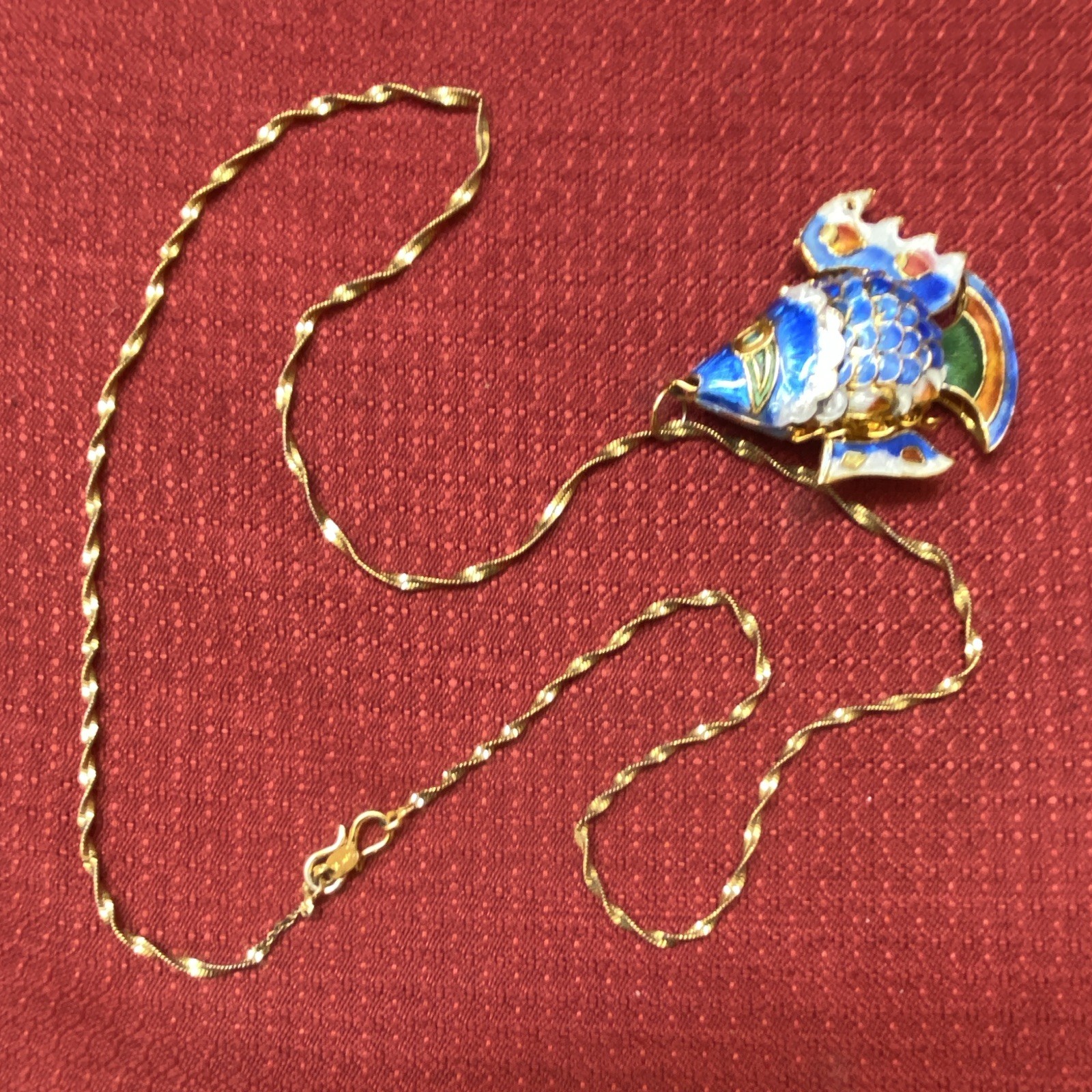 VTG Chinese Cloisonné Articulated Fish Pendant 25.5” Chain Reversible Blue