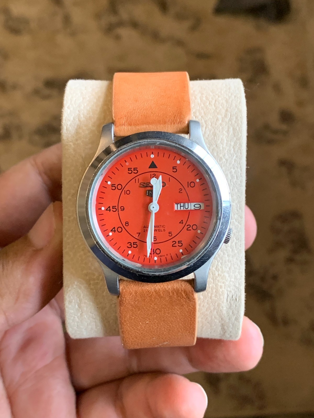 Vintage Seiko 5 Orange Military Dial Day/Date Men’s Wrist watch