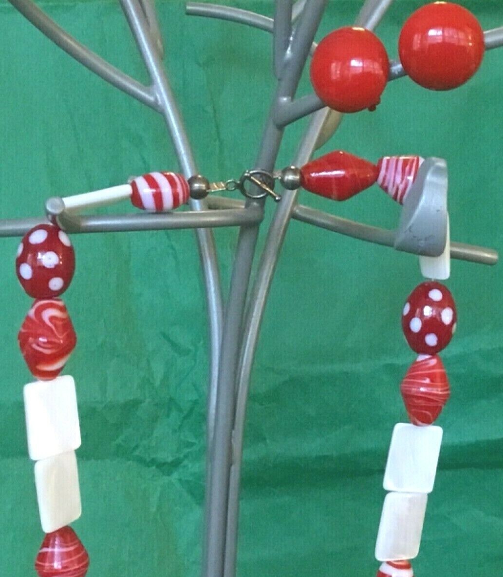 Earrings Red & White Diff Shaped Glass Beads Necklace & Clip-on Red Earrings