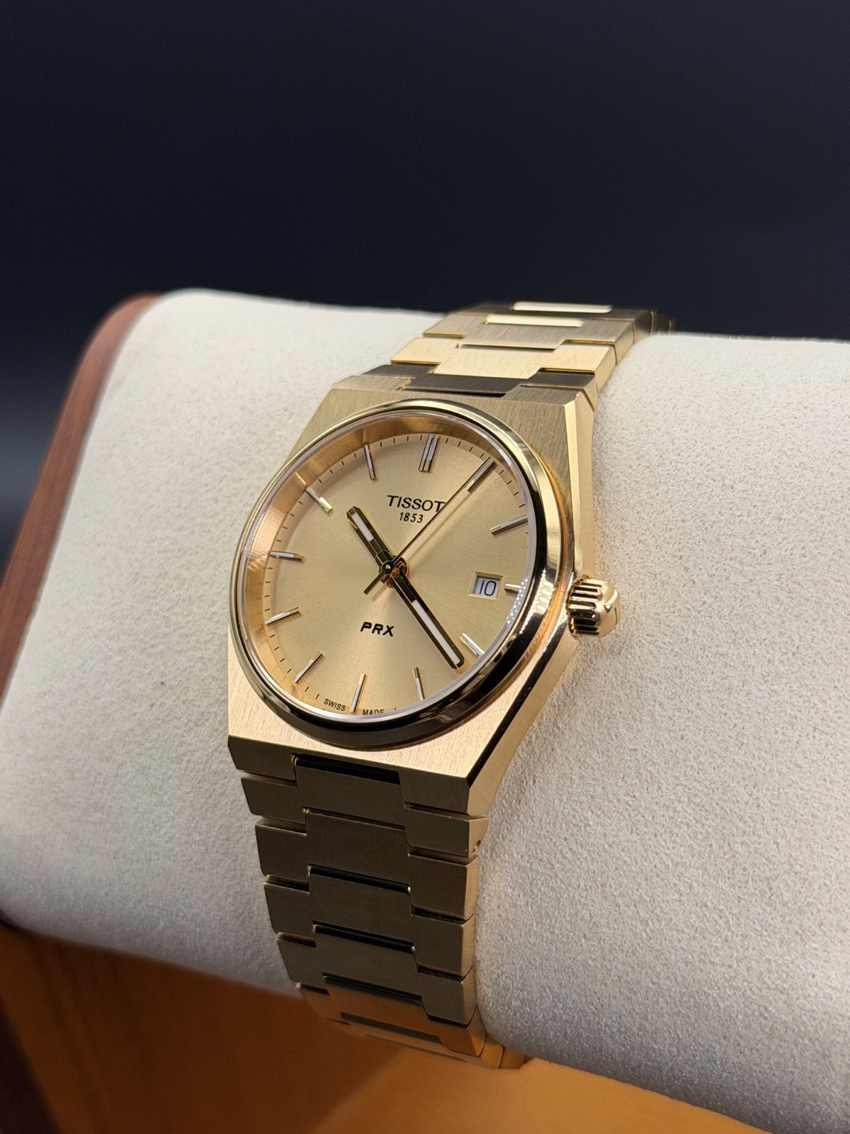 TISSOT PRX QUARTZ 35MM CHAMPAGNE DIAL UNISEX WATCH T137.210.33.021.00